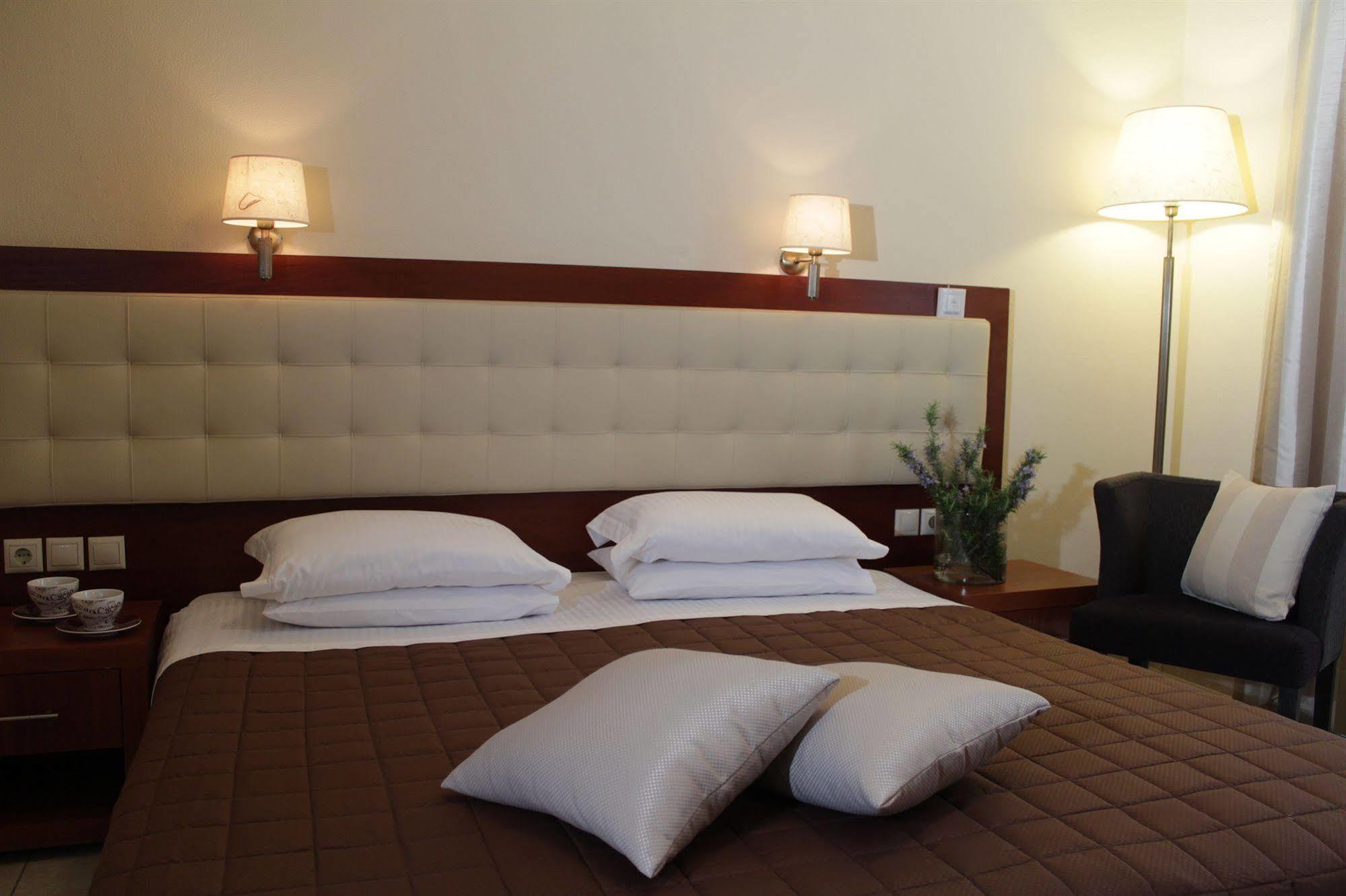 Tourist Boutique Hotel Аргостоліон Екстер'єр фото