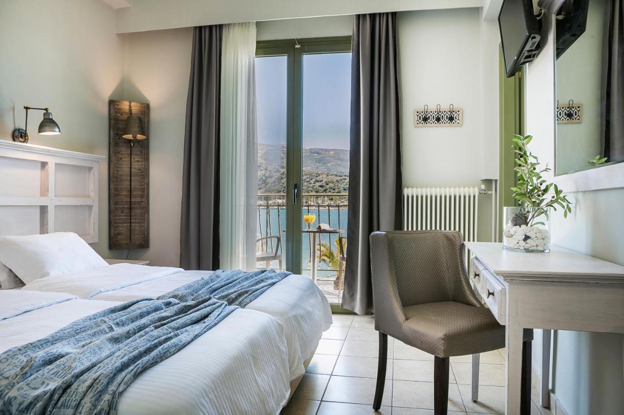 Tourist Boutique Hotel Аргостоліон Екстер'єр фото